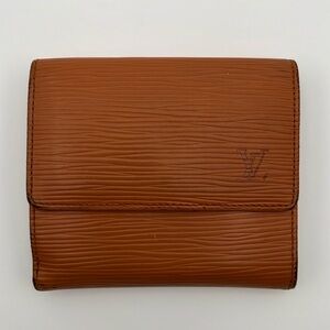 ❌SOLD❌ Louis Vuitton Epi Leather Elise Wallet